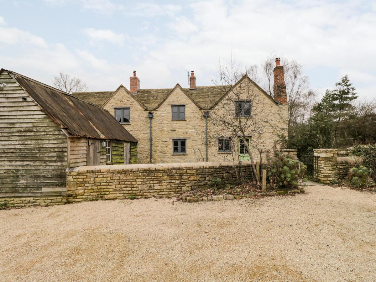 High Cogges Farm Holiday Cottages Witney Zewnętrze zdjęcie